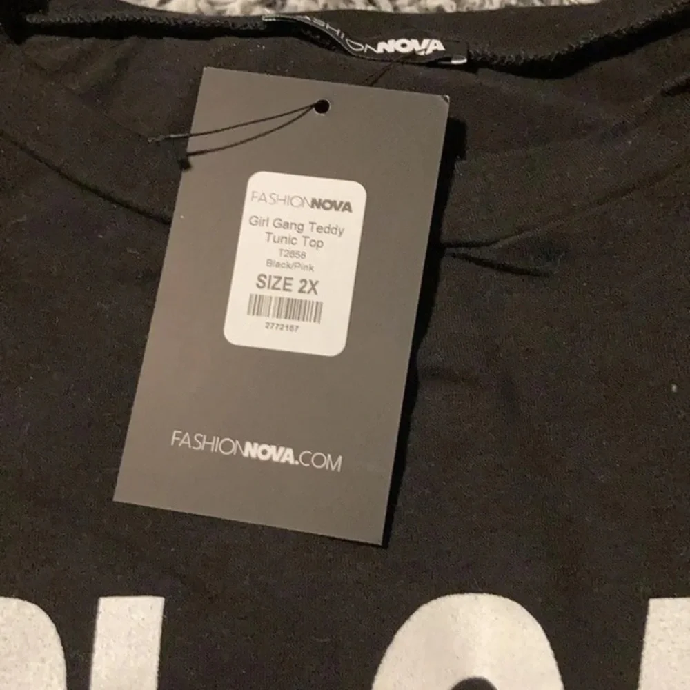 Fashion nova tshirt - Picture 4 of 4